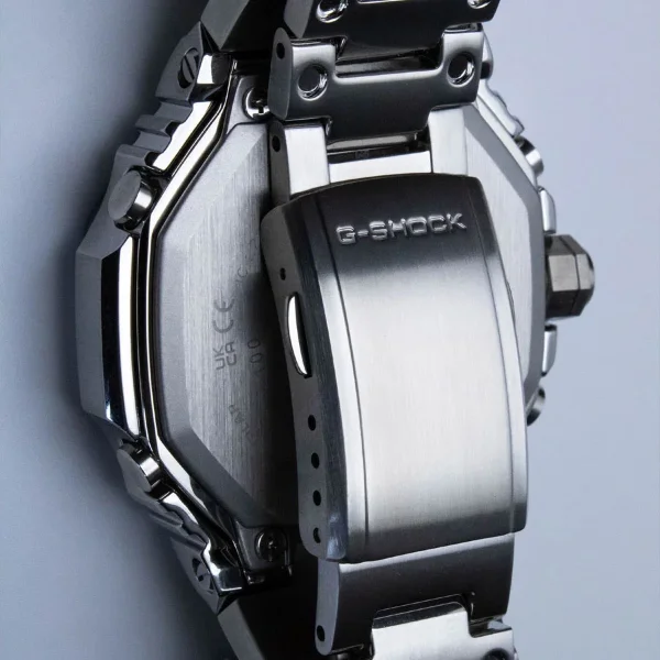 Наручные часы Casio  GMC-B2100AD-2A