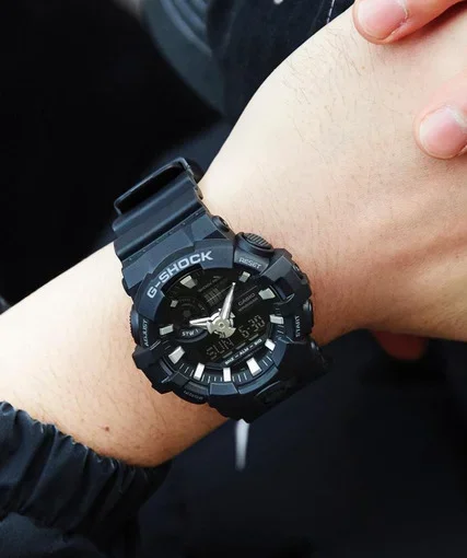 Casio GA-700-1B