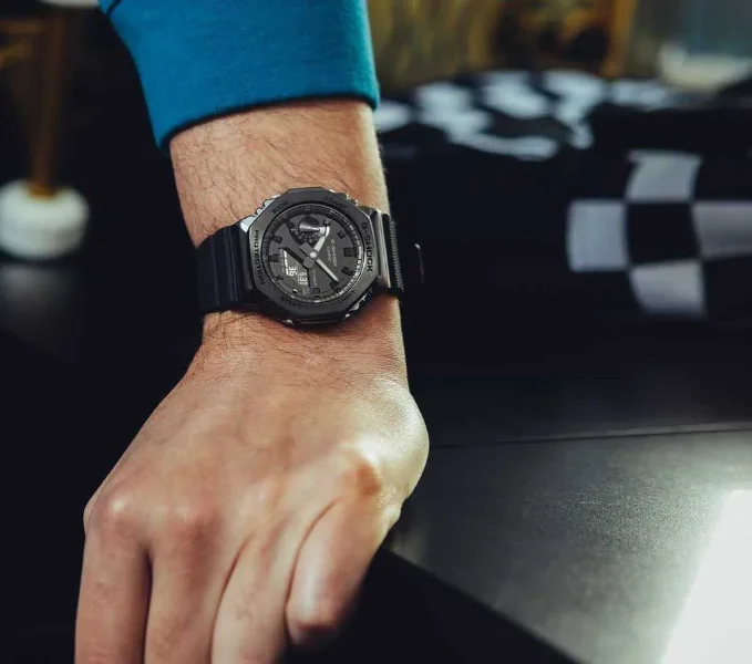 Наручные часы Casio  GM-2100BB-1A