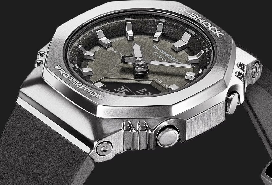 Наручные часы Casio GM-S2110-1A1