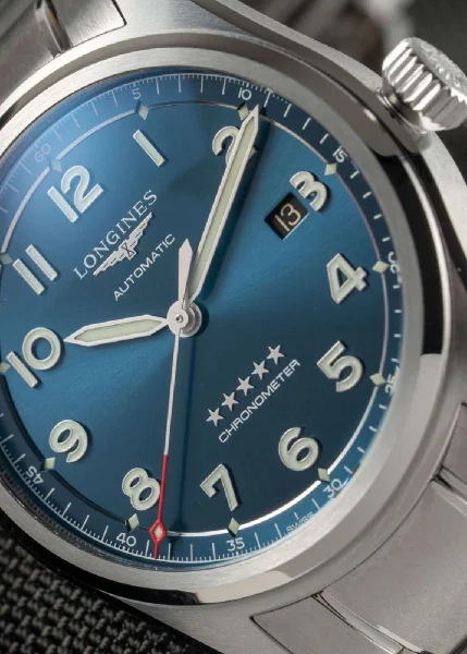 Наручные часы Longines L38114936
