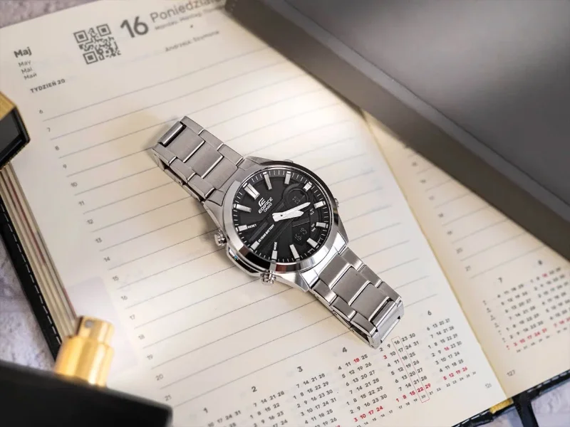 Наручные часы Casio  EFV-C120D-1A