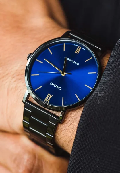 Наручные часы Casio  MTP-VT01B-2B