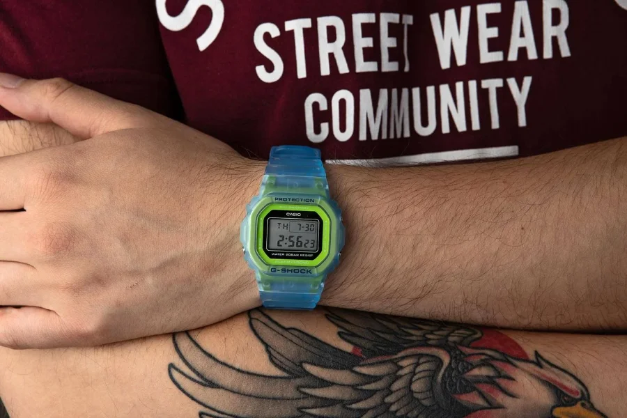 Наручные часы Casio G-SHOCK DW-5600LS-2ER